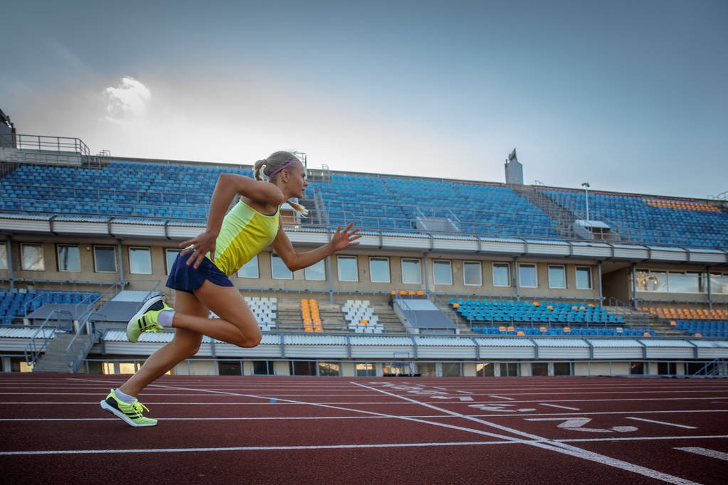 拜仁慕尼黑客场大胜沙尔克04
