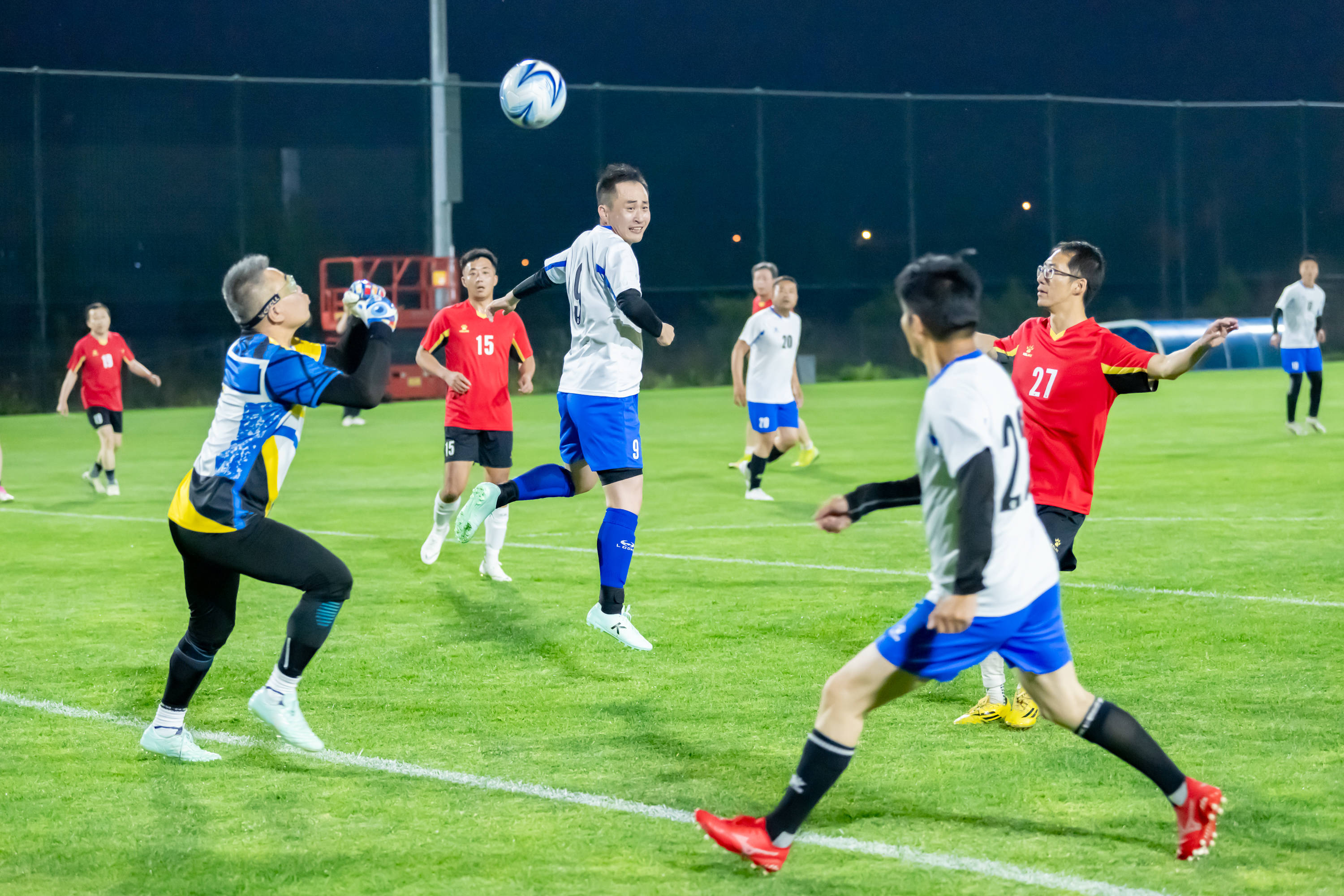 战术空间被 战术空间被