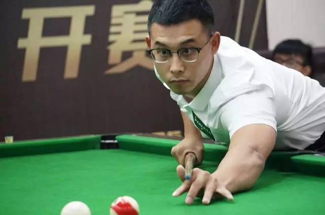 社交媒体的 社交媒体的