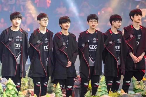 的篮球爱好 的篮球爱好